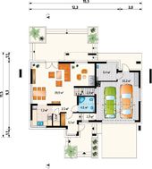 Интересный загородный дом с большими помещениями