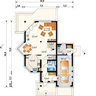 Красивый загородный коттедж с выступающим крыльцом